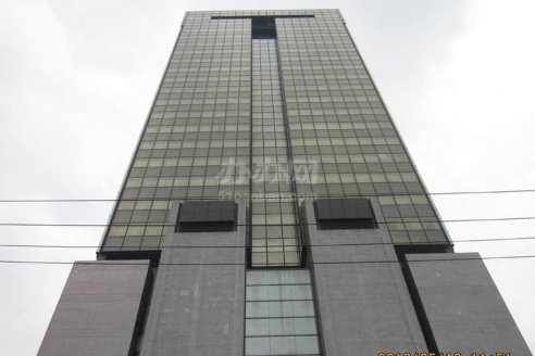 明媚春光-上海文化广场 法租界 瑞金大厦出租!三轨交通!